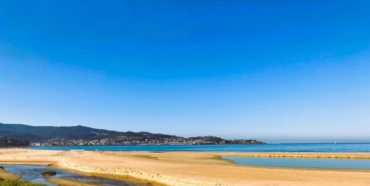 A Meiga Das Areas-Playa America! Nigrán Εξωτερικό φωτογραφία